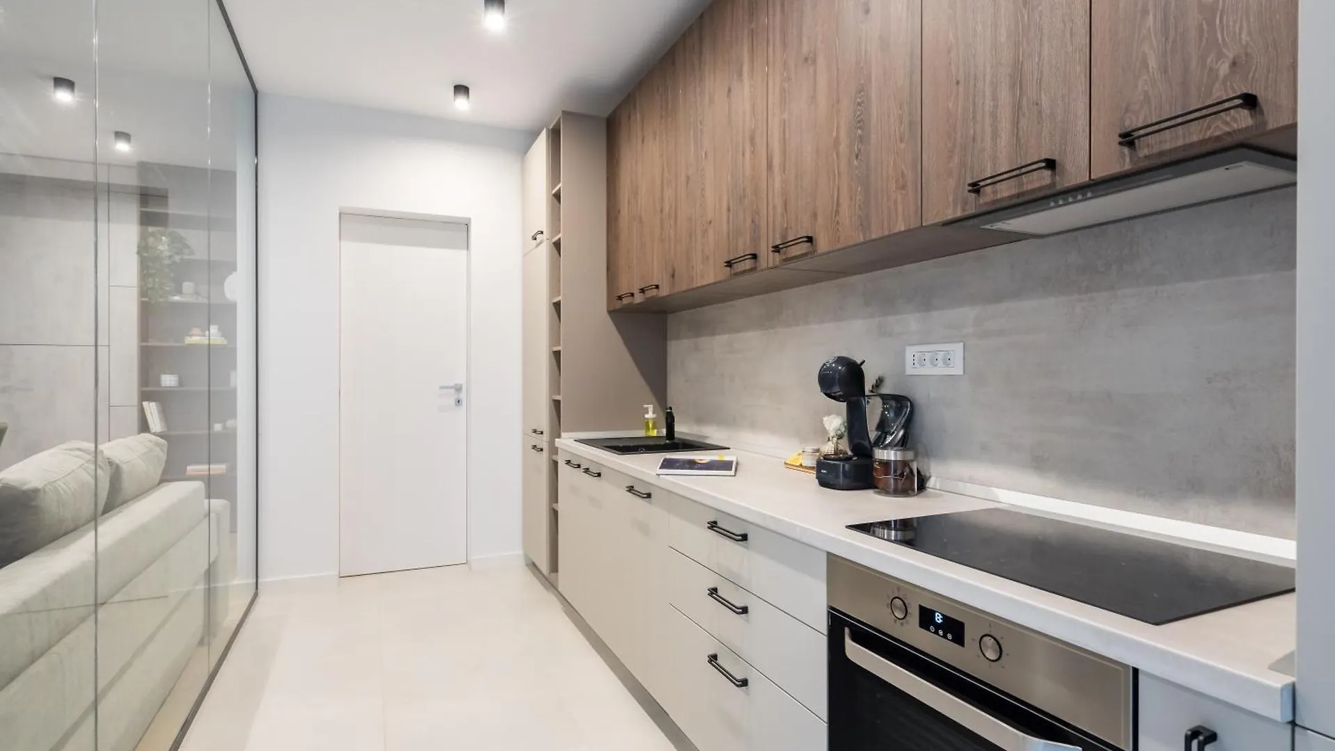 Mediteranian 1Br In Nusco City Bucharest Apartment