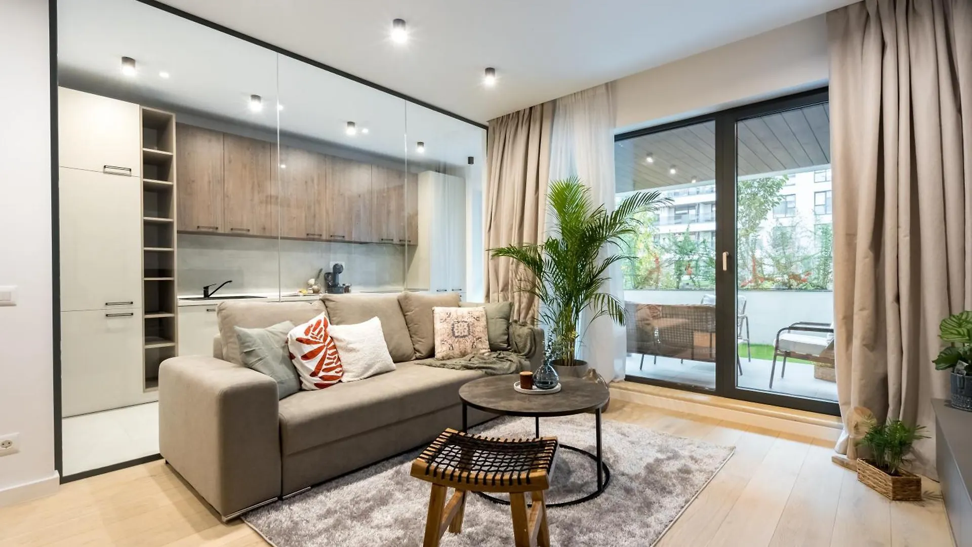 Mediteranian 1Br In Nusco City Bucharest