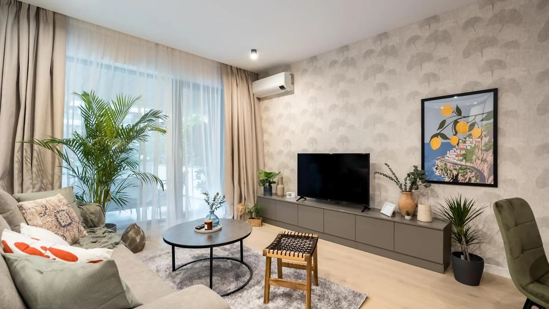 Mediteranian 1Br In Nusco City Bucharest